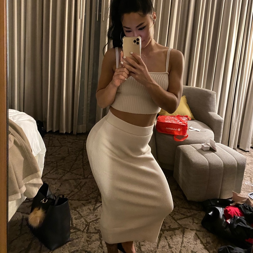 Zara Ribbed Knit Two-Piece Set – Crop Top & Midi Skirt